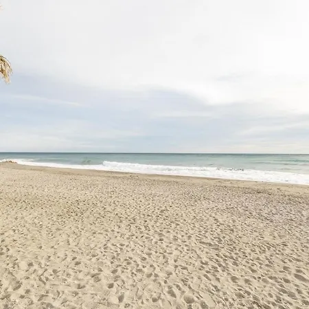 Comfortable * نيرخا